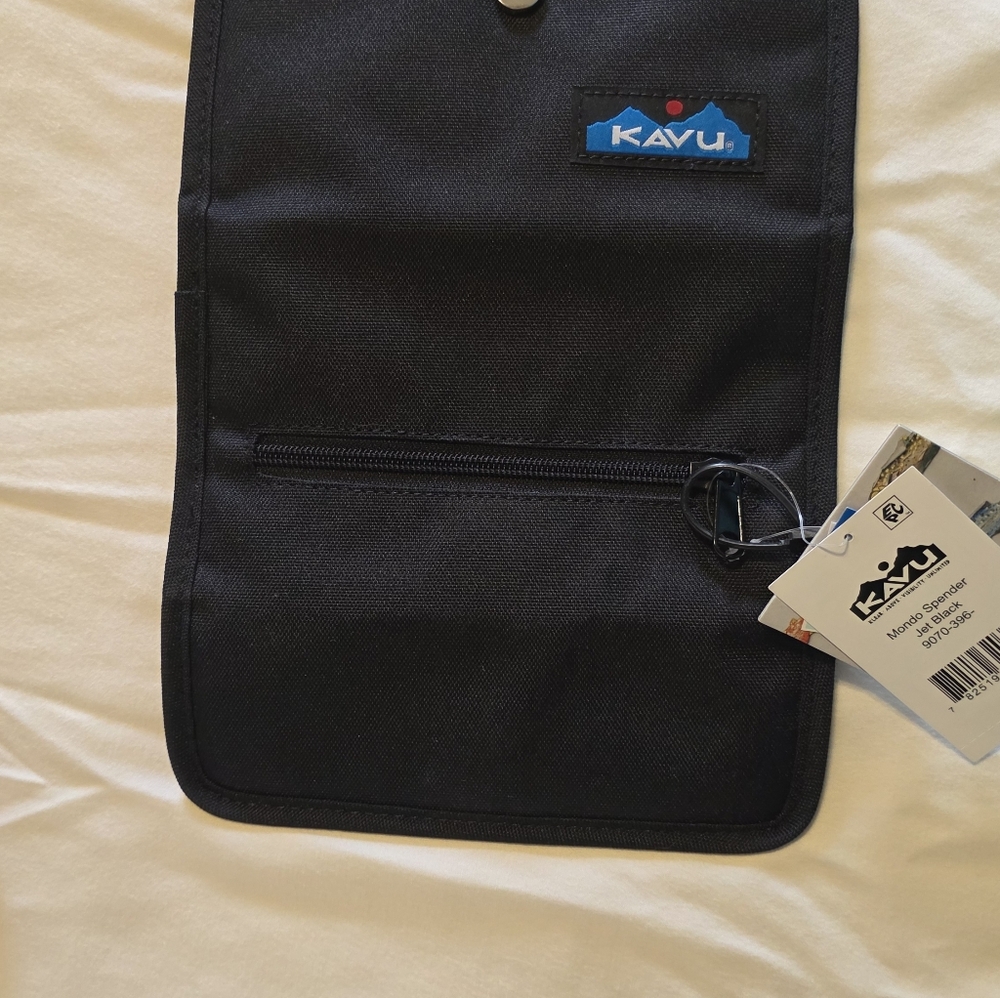 KAVU Black Wallet New With Tags